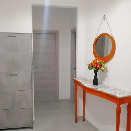 Denis, Liguria Apartment *